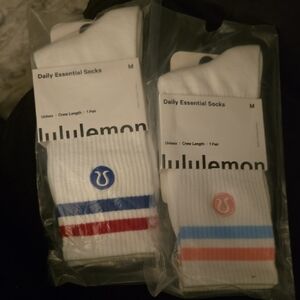 lululemon athletica Daily Essential Socks - White with Blue and Red